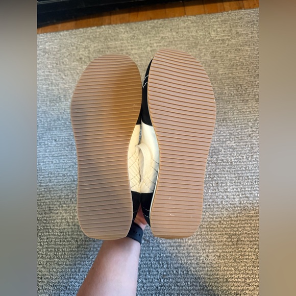 NWOT Toteme sport sneakers - Picture 6 of 7